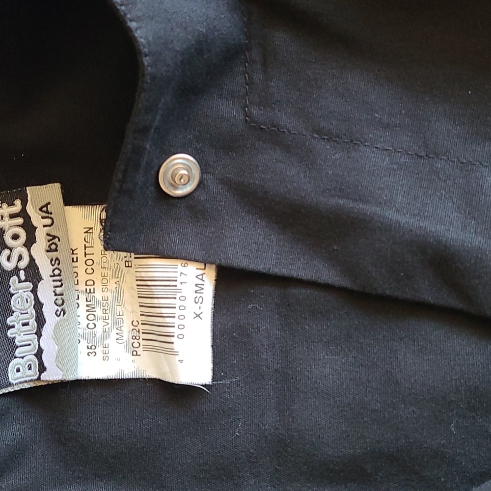 Buttersoft Scrub Jacket - Picture 3 of 4